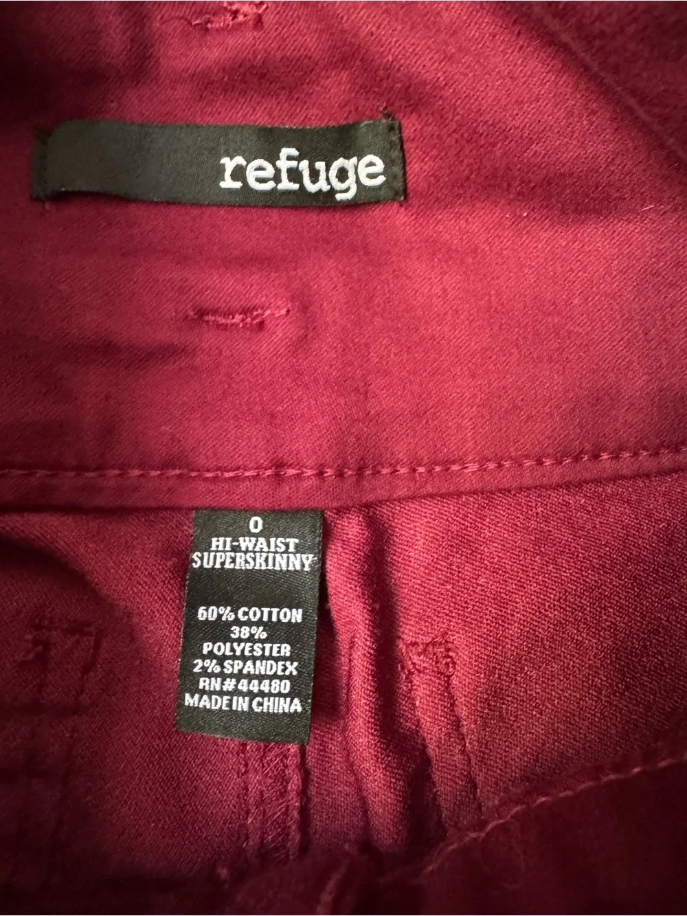 Refuge High Waisted 3-Button Skinny Pants in Burgundy Wine - Size:0 - Picture 8 of 8